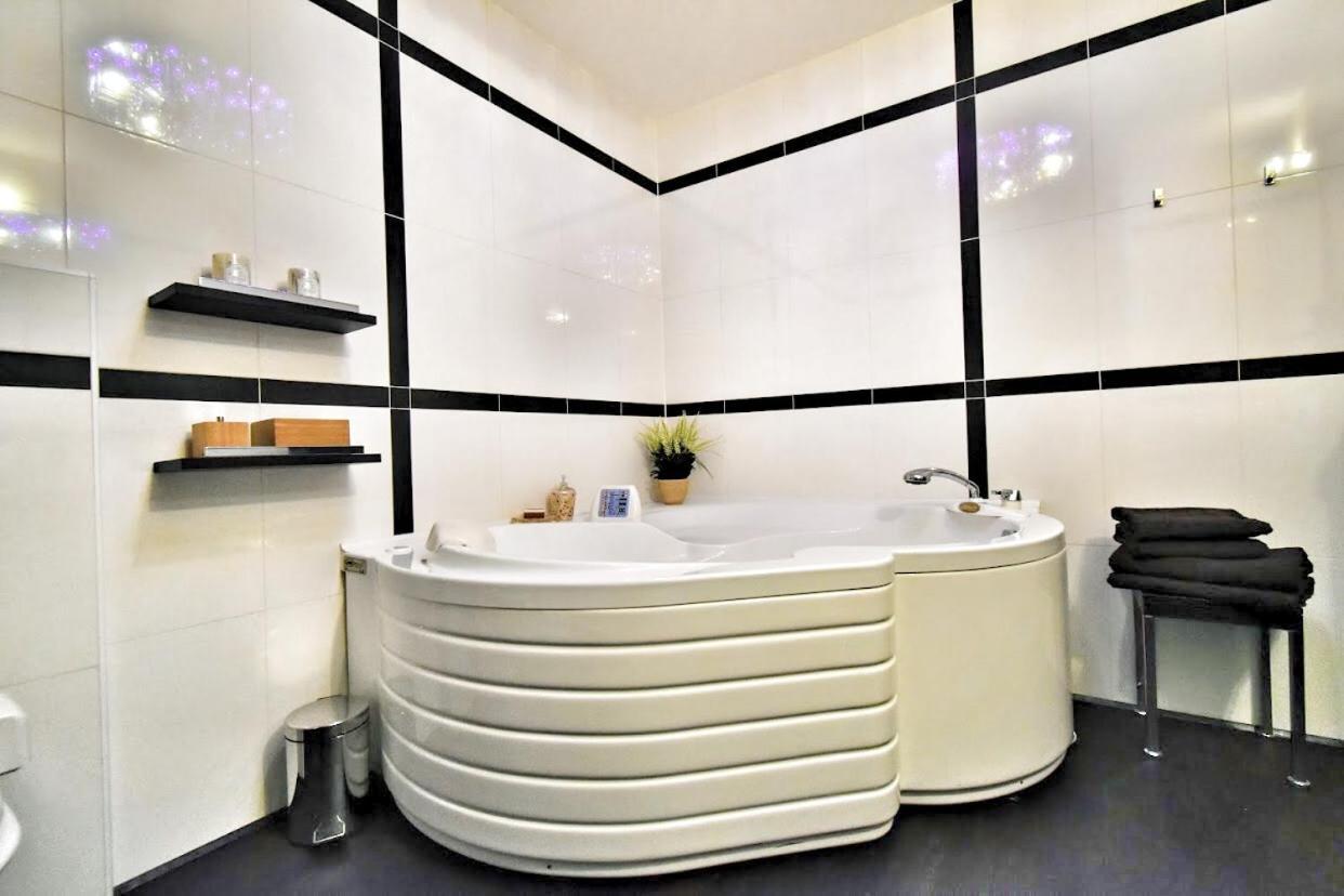 Apartment Okruzni Špindlerŭv Mlýn Eksteriør bilde